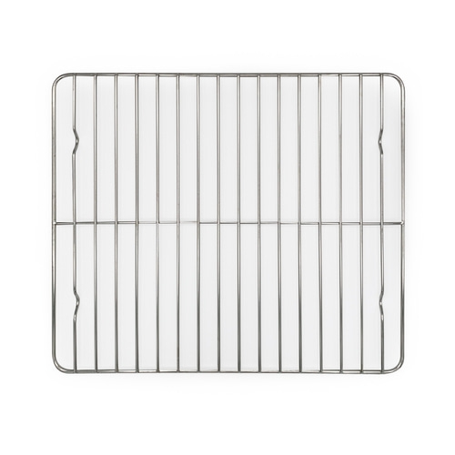 Metallgitter auf weißem Hintergrund, für Backofen oder Küche.