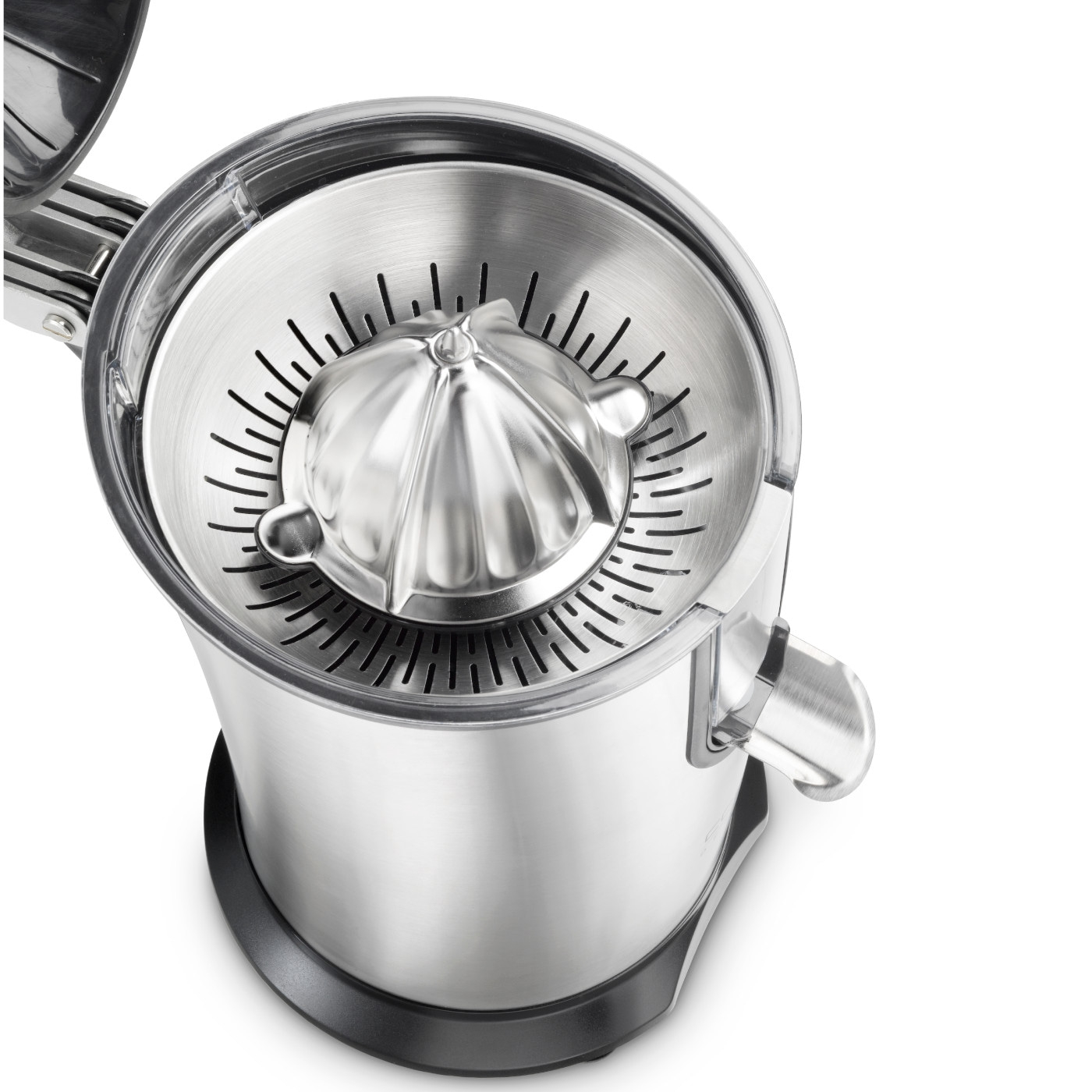 Nahaufnahme eines silbernen Entsafters mit transparentem Deckel und schwarzem Sockel