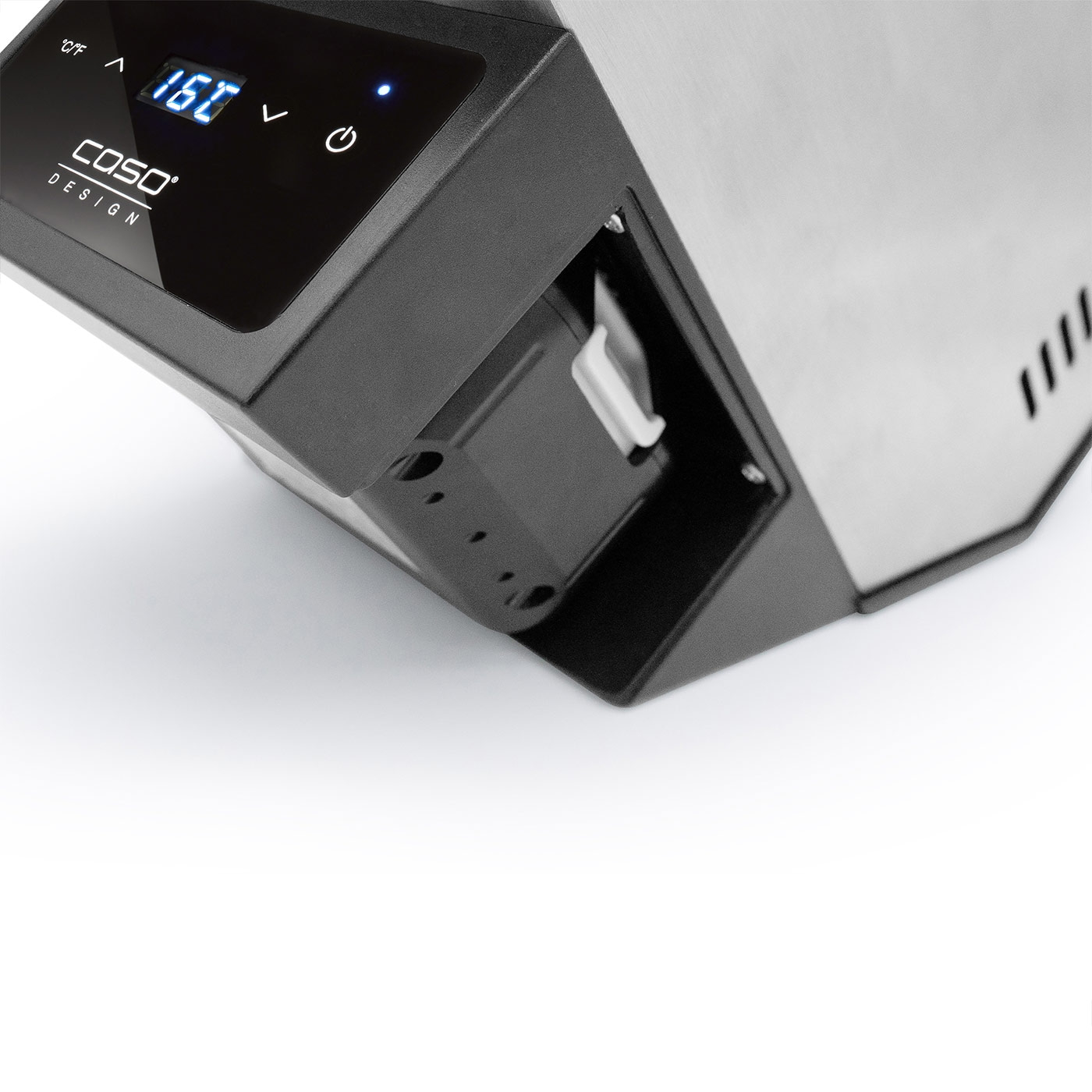 Nahaufnahme eines schwarzen Geräts mit digitaler Anzeige und Logo