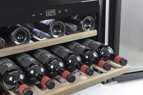 CASO WineSafe 18 EB Einbau-Weinkühlschrank mit Kompressortechnik | Für bis zu 18 Flaschen | 1 Temperaturzone