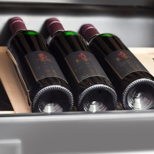 CASO WineDeluxe E 29 Einbau-Weinkühlschrank mit Kompressortechnik | Für bis zu 29 Flaschen | 1 Temperaturzone
