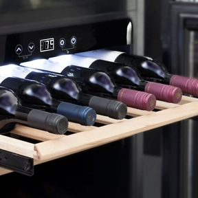 CASO WineDeluxe E 29 Einbau-Weinkühlschrank mit Kompressortechnik | Für bis zu 29 Flaschen | 1 Temperaturzone