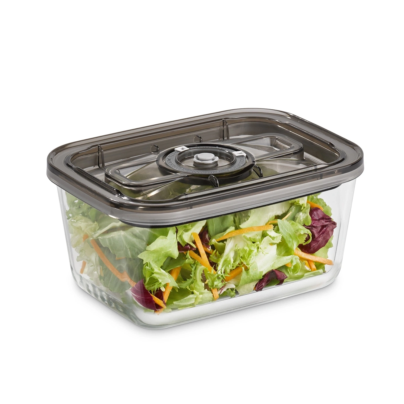 Salade fraîche dans un récipient transparent avec couvercle, prête à être consommée.